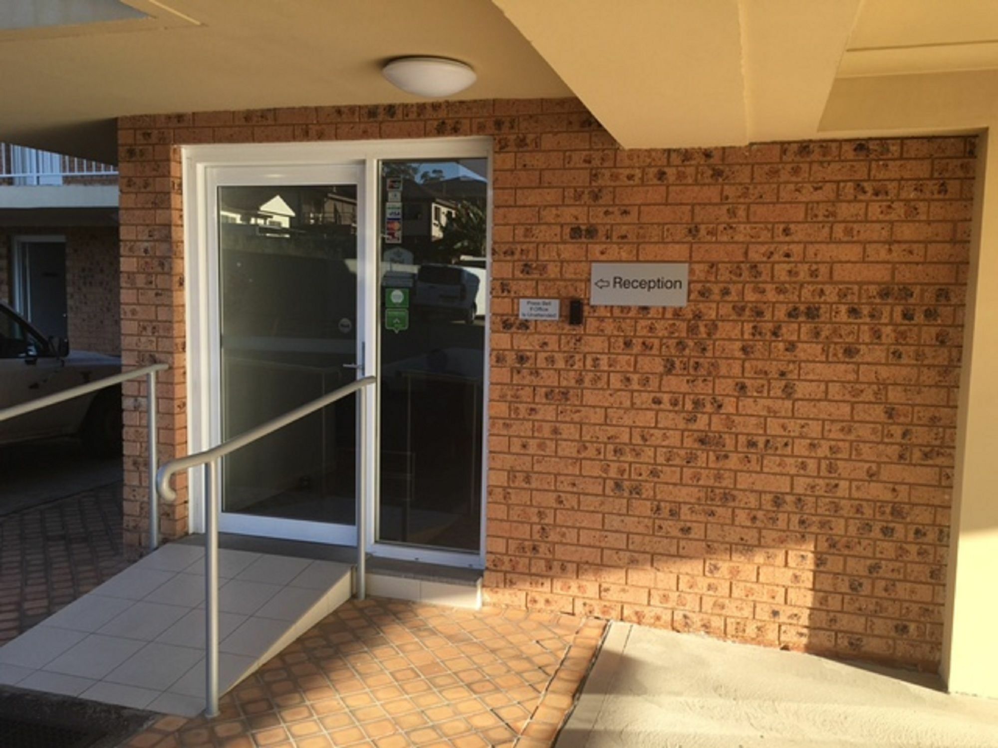 Best Western Casula Motor Inn Exterior foto