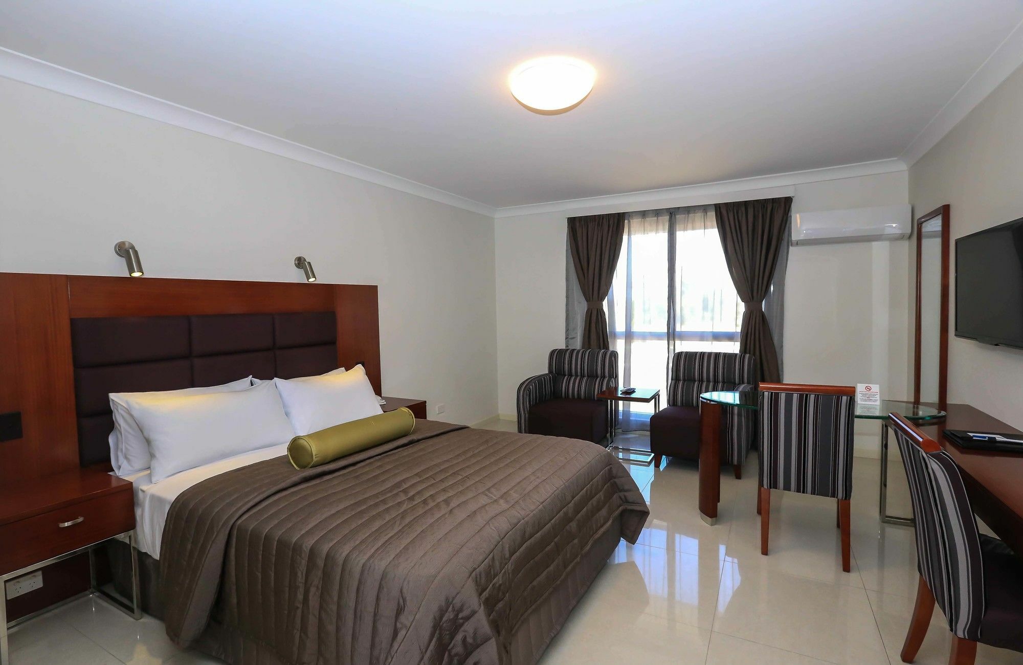 Best Western Casula Motor Inn Exterior foto
